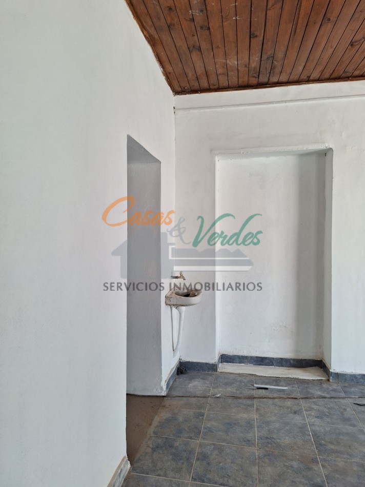 ALQUILER LOCAL COMERCIAL en ESQUINA