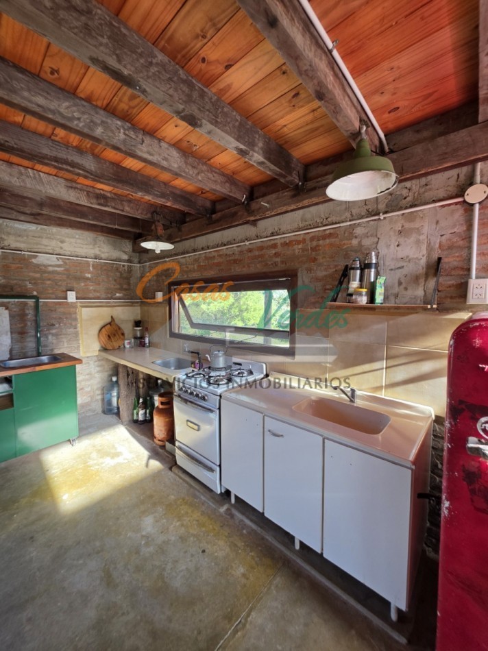Casa en Venta Los Algarrobos, 1 dorm, 1 baño, pileta, amplio parque, seguridad, naturaleza