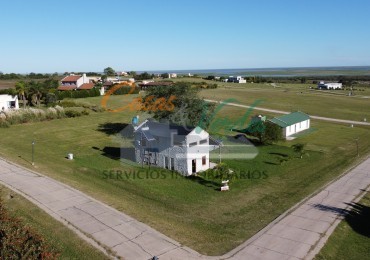 Casa en Venta Los Algarrobos, 1 dorm, 1 baño, pileta, amplio parque, seguridad, naturaleza