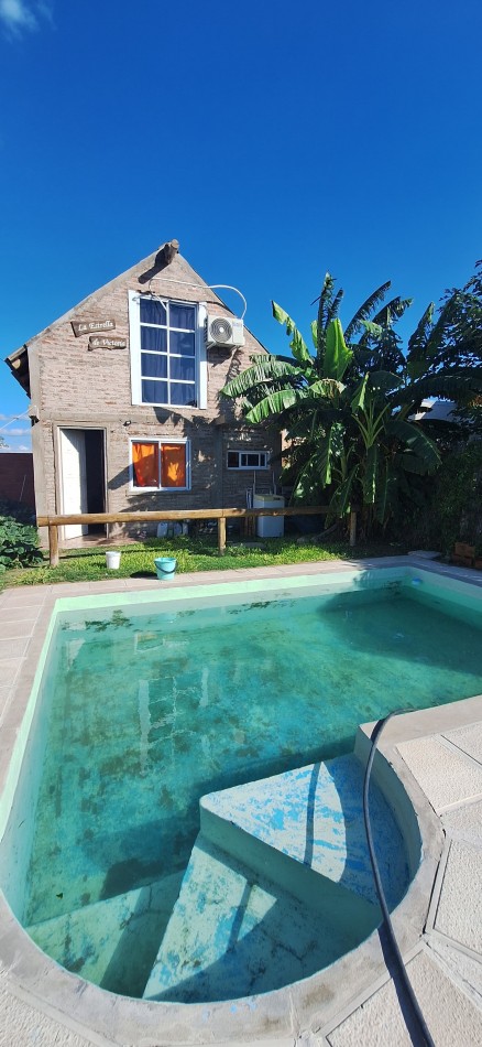 Casa pequeña, con pileta y quincho, IDEAL inversores, calle Guemes y Paso de la Patria
