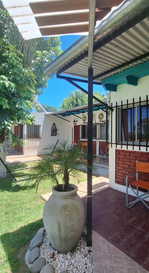 Venta importante complejo de cabañas, zona Abadia. Vistas al rio