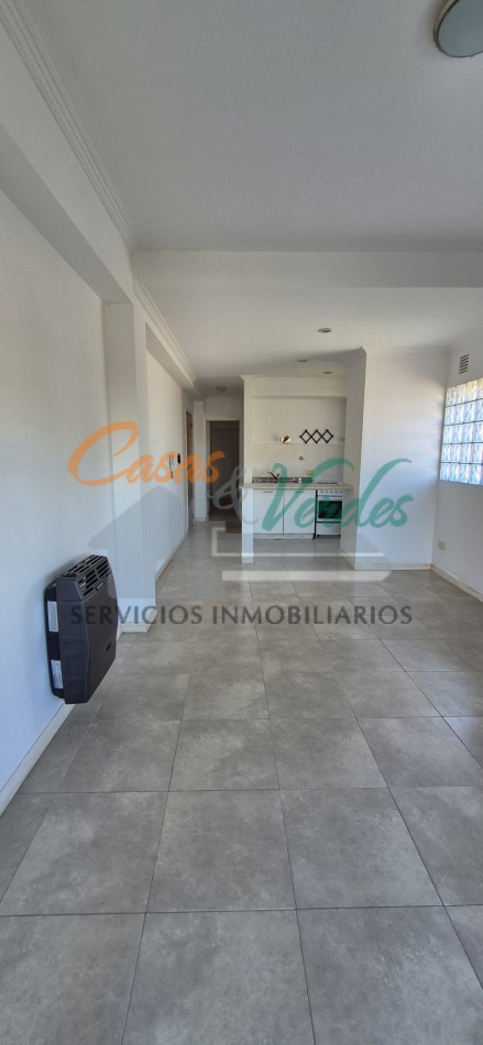 ALQUILER Victoria Entre -Rios, depto 1 dorm. con balcon al frente con cochera