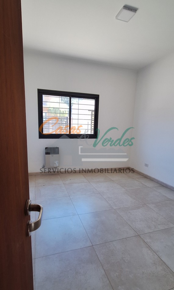 A ESTRENAR, hermosa casa dos. Dorm calle Rondeau y 3 de Febrero