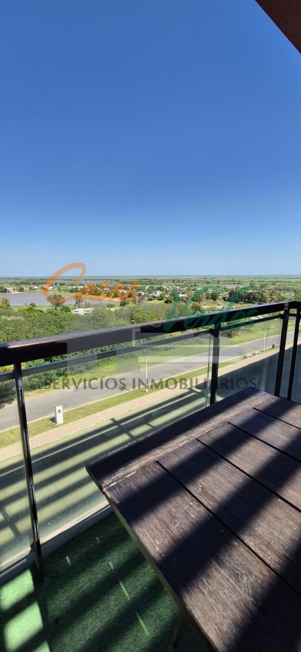 VENTA monoambiente APTO TURISMO, con vista al rio y pileta