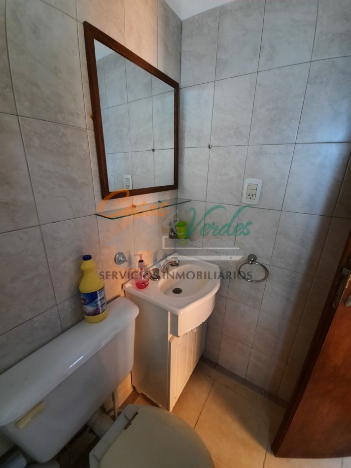 ALQUILER, cabaña zona costanera, 1 dorm, gas natrual, patio.