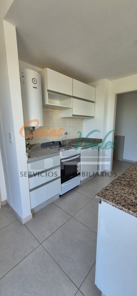 ALQUILER, depto 2 dormitorios , vista al rio, con cochera