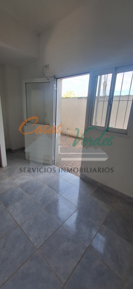 ALQUILER, depto. un dormitorio con patio.
