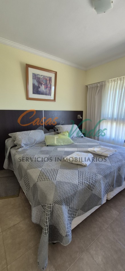 VENTA monoambiente APTO TURISMO, con vista al rio y pileta