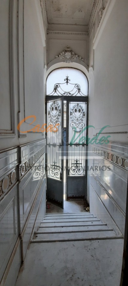 CASA ANTIGUA, la mas importante de Victoria por su antiguedad, medidas, ubicacion, historia..