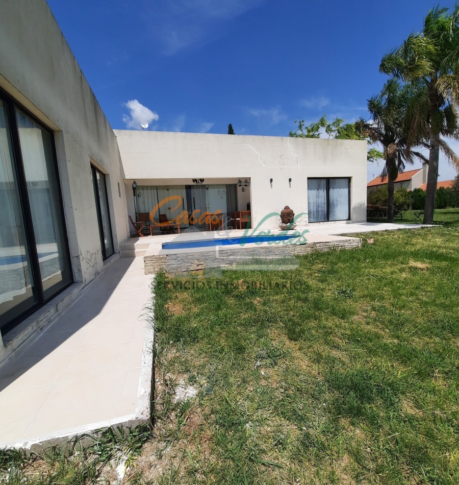 Casa en Venta Los Algarrobos, 3 dorm, 2 baños, pileta, amplio parque, seguridad, naturaleza