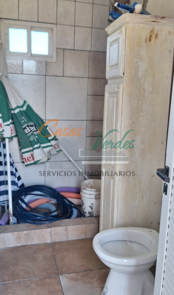 Chacra en Quinto Cuartel con Pileta, nueva, excelente estado general