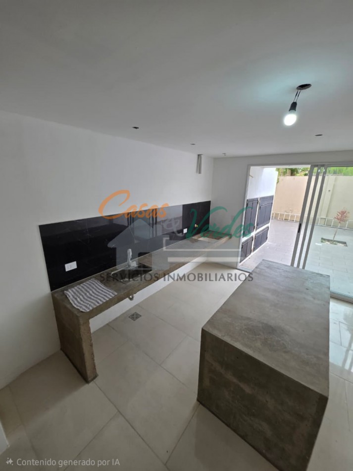 Venta Casa Moderna y Centrica a ESTRENAR