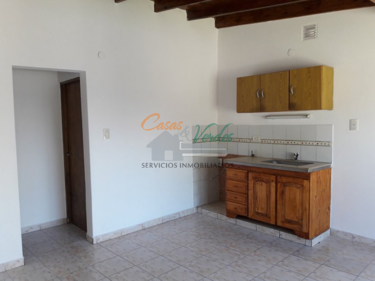 ALQUILER, hermosa casita de 1 dorm con patio y gas natural