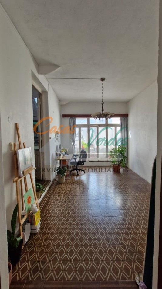 VENTA, casa antigua, muy buen estado general, pleno centro