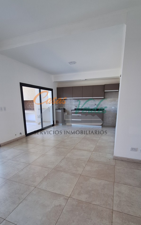 A ESTRENAR, hermosa casa dos. Dorm calle Rondeau y 3 de Febrero