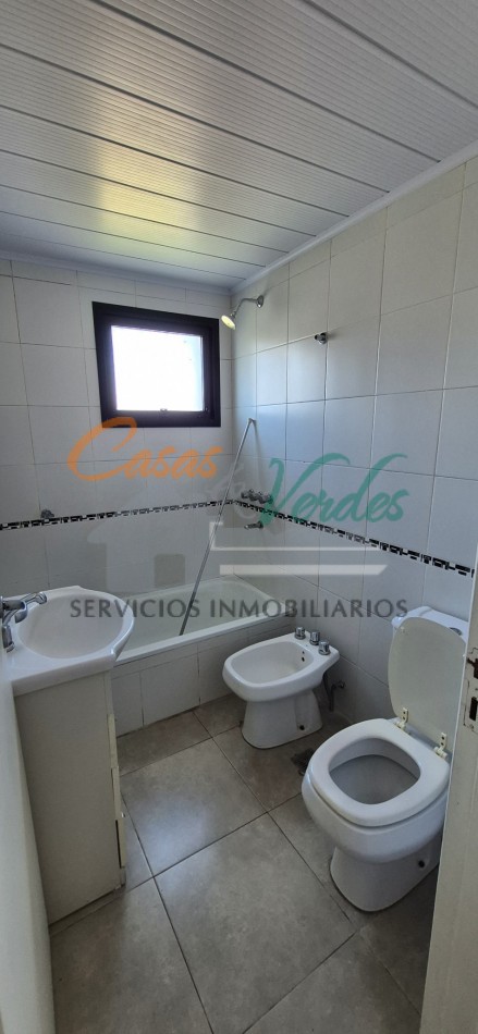 ALQUILER Victoria Entre -Rios, depto 1 dorm. con balcon al frente con cochera
