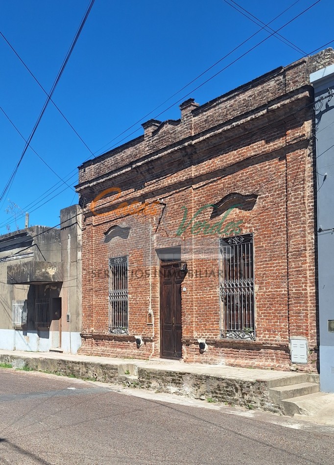 Alquiler, hermosa casa antigua reciclada a nuevo.