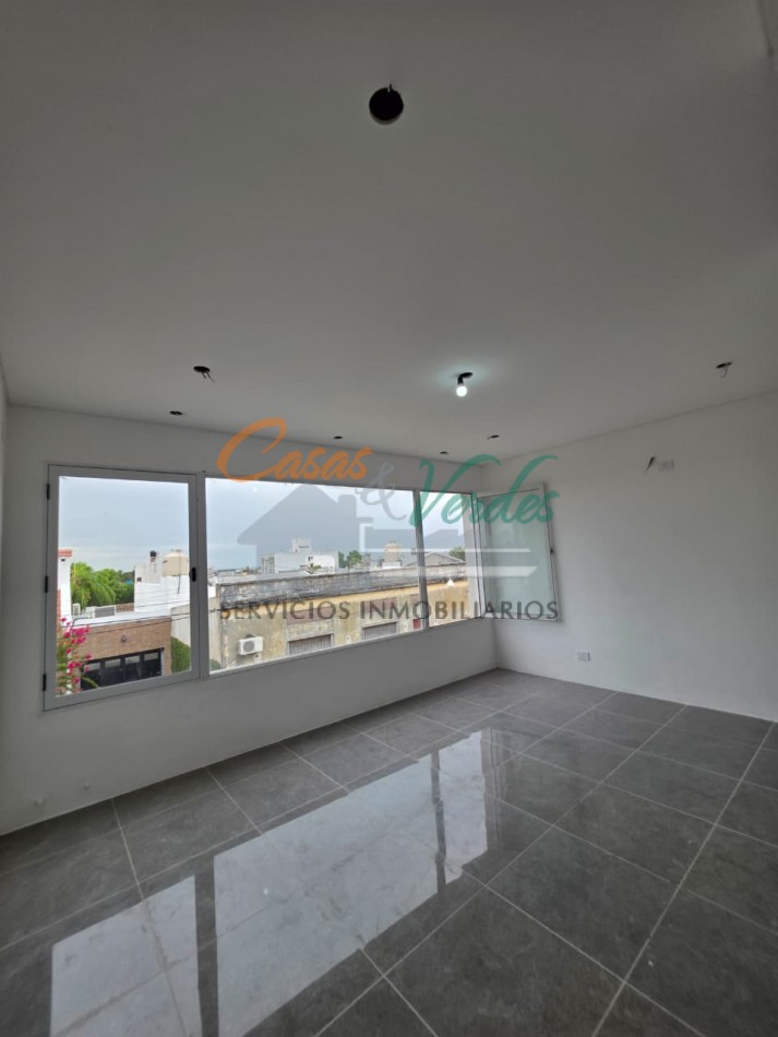 Venta Casa Moderna y Centrica a ESTRENAR