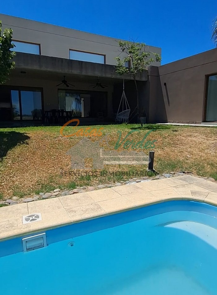 Casa Country Solar de Victoria, 3/4 dorm, parque, pileta, muelle. Lista para habitar