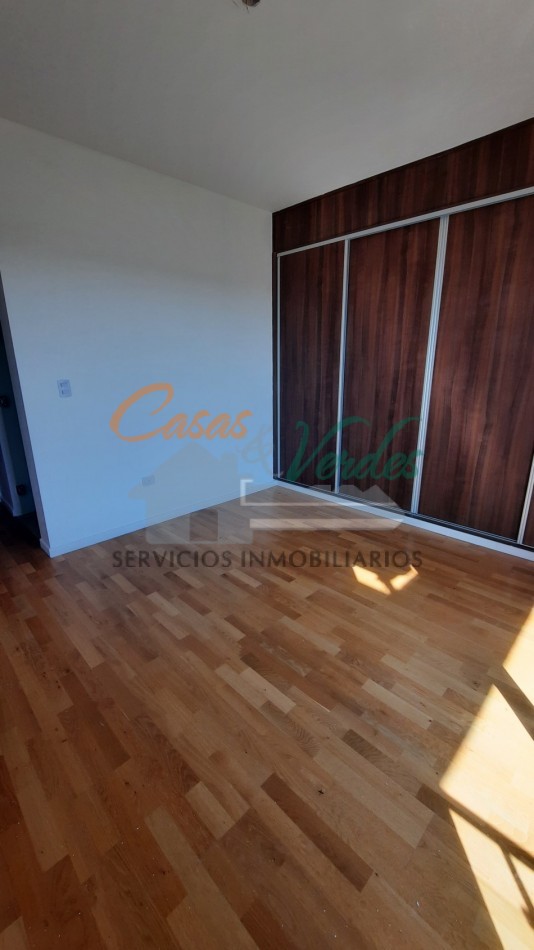 Entrega inmediata. EDIFICIO TANGO VICTORIA tipo A, mas de 100m2 cubiertos, 40m2 balcon, piso alto, impresionantes vistas del rio y la ciudad