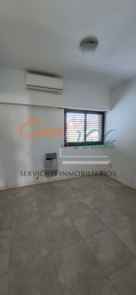 ALQUILER Victoria Entre -Rios, depto 1 dorm. con balcon al frente con cochera