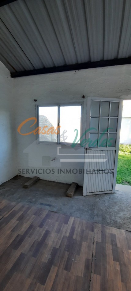 Alquiler , CASA de dos/tres dormitorios, patio, buena ubicacion