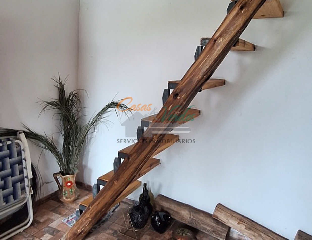 Casa pequeña, con pileta y quincho, IDEAL inversores, calle Guemes y Paso de la Patria