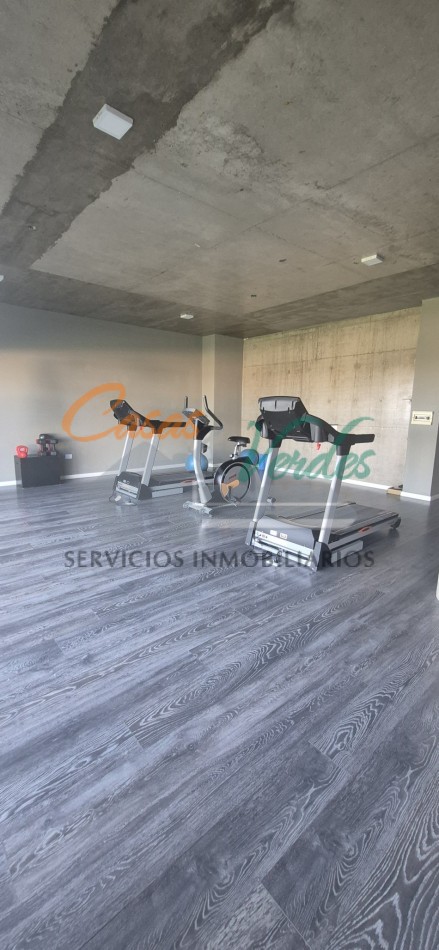 Entrega inmediata. EDIFICIO TANGO VICTORIA tipo A, mas de 100m2 cubiertos, 40m2 balcon, piso alto, impresionantes vistas del rio y la ciudad