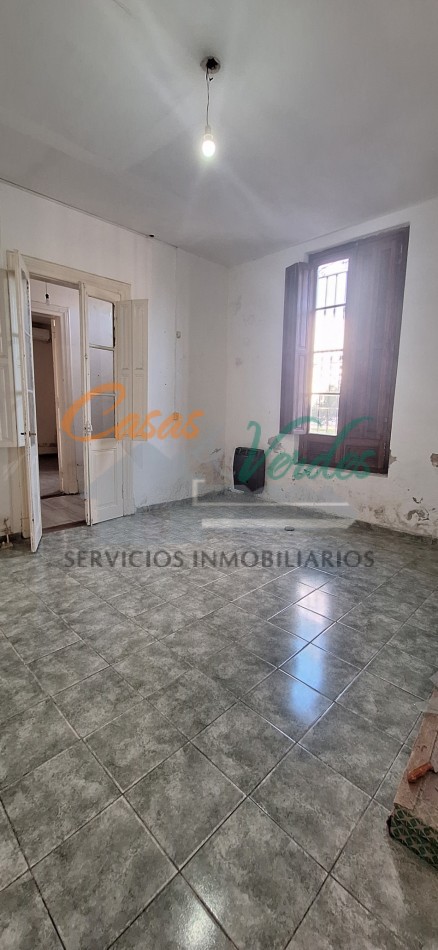 Alquiler, hermosa casa antigua reciclada a nuevo.