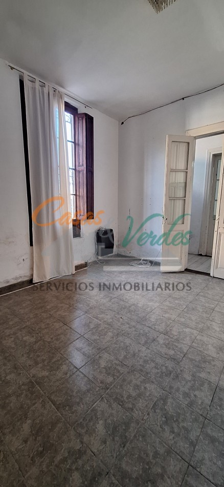 Alquiler, hermosa casa antigua reciclada a nuevo.