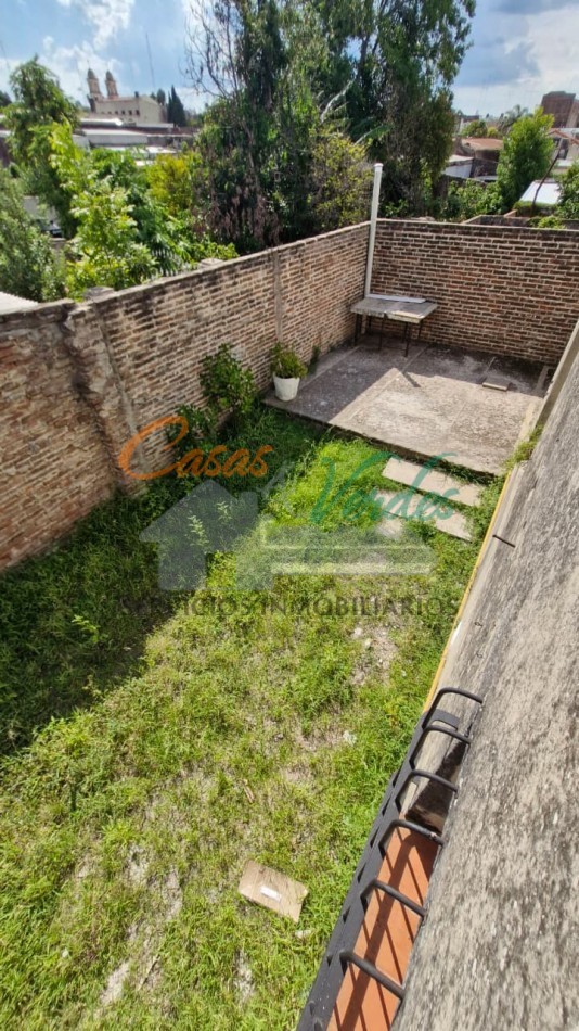 VENTA, casa antigua, muy buen estado general, pleno centro