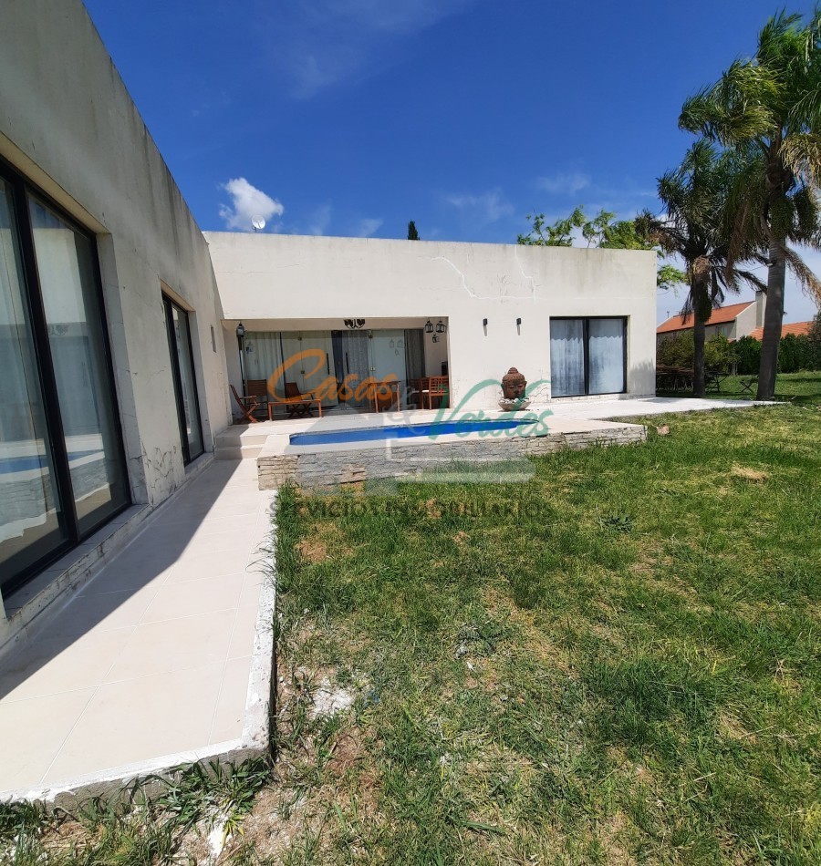 Casa en Venta Los Algarrobos, 3 dorm, 2 baños, pileta, amplio parque, seguridad, naturaleza 