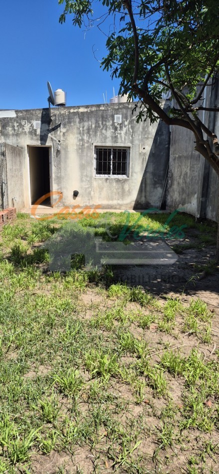 ALQUILER, casa un dorm, gas natural, patio