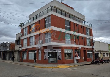 VENTA Depto Centrico 1 Dormitorio, piso 2 por ESCALERA